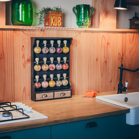 Étagère à épices en bois de style vintage avec patine noire et 15 bulles en verre - Bulles d'épices